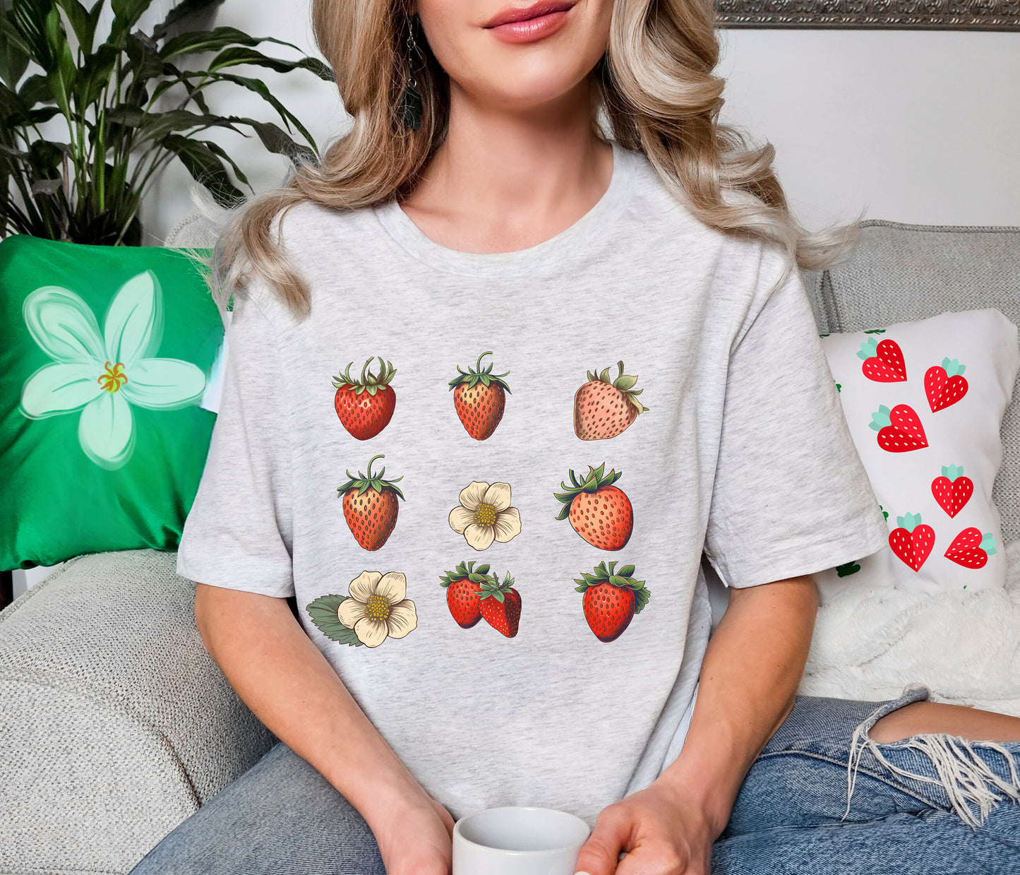 Strawberry Shirt, Strawberry Tshirt, Strawberry Plants Tee, Fruit Shirt, Cottage Core Shirt, Wild Flower Shirt,Strawberries Top,Garden Shirt